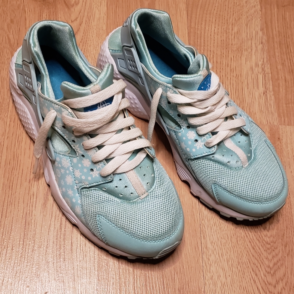 Womens Nike